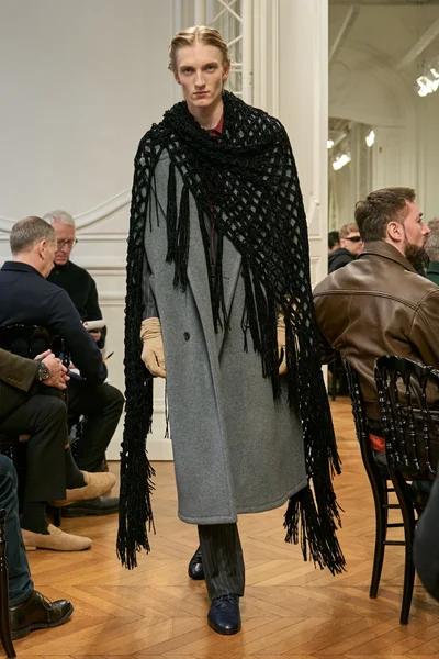 Look 5